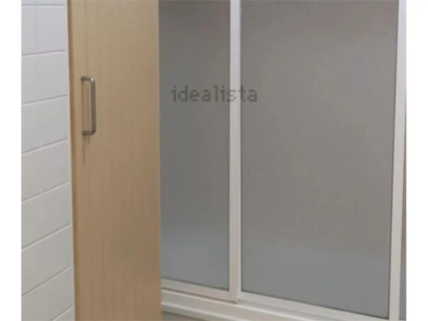 Pis en venda a Avenida de la Bahia, Astilleros - La Paz - Loreto - El Corte Inglés Dormitori de Pis en venda en Cádiz amb Aire condicionat, Calefacció i Jardí privat