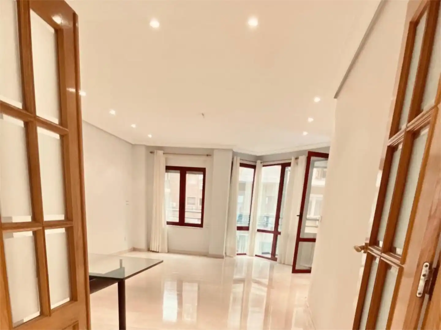 Piso en venta en Plaza Puerta Nueva, 2, San Lorenzo Piso en venta en Plaza Puerta Nueva, 2, San Lorenzo