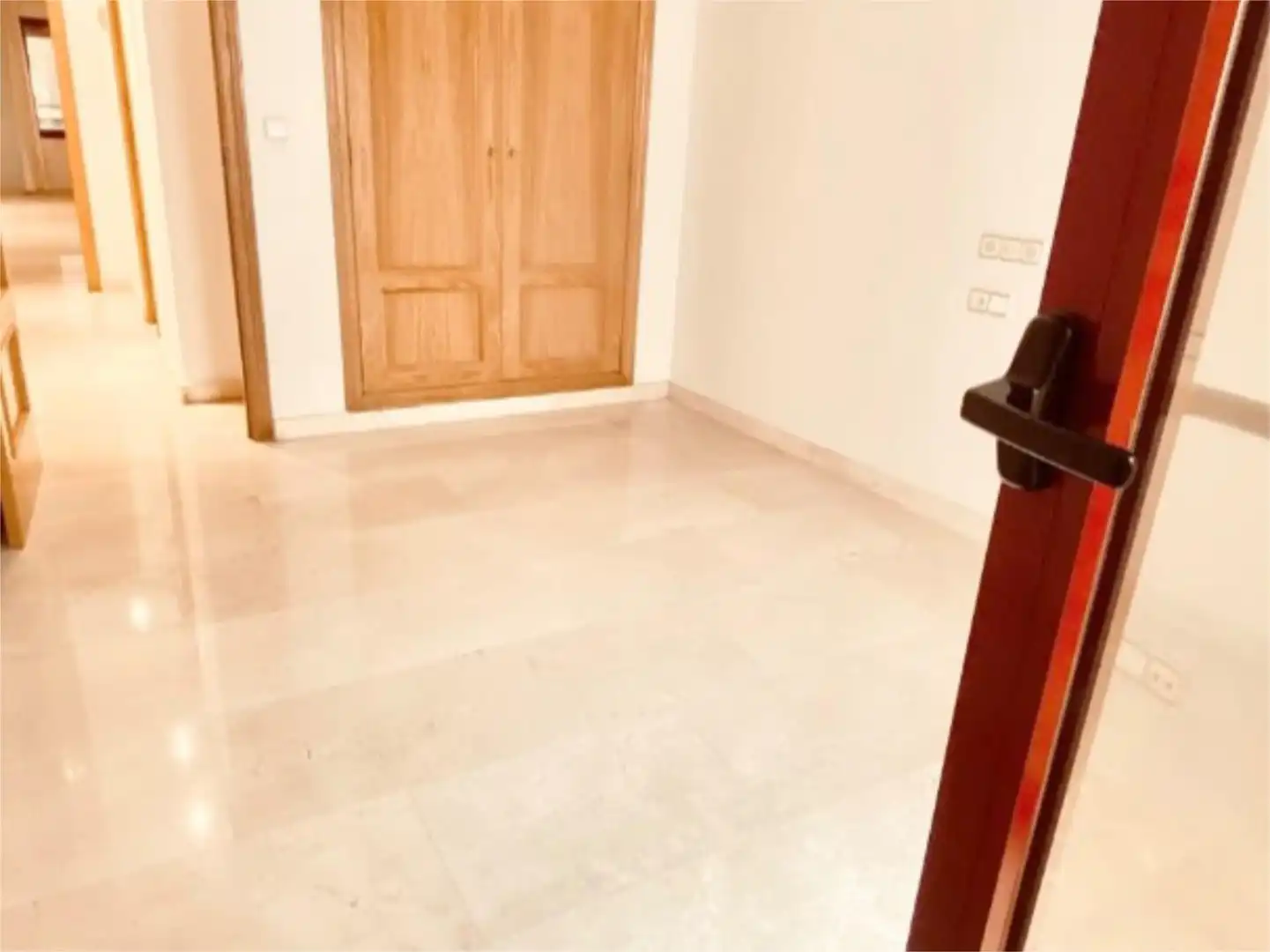 Piso en venta en Plaza Puerta Nueva, 2, San Lorenzo Piso en venta en Plaza Puerta Nueva, 2, San Lorenzo