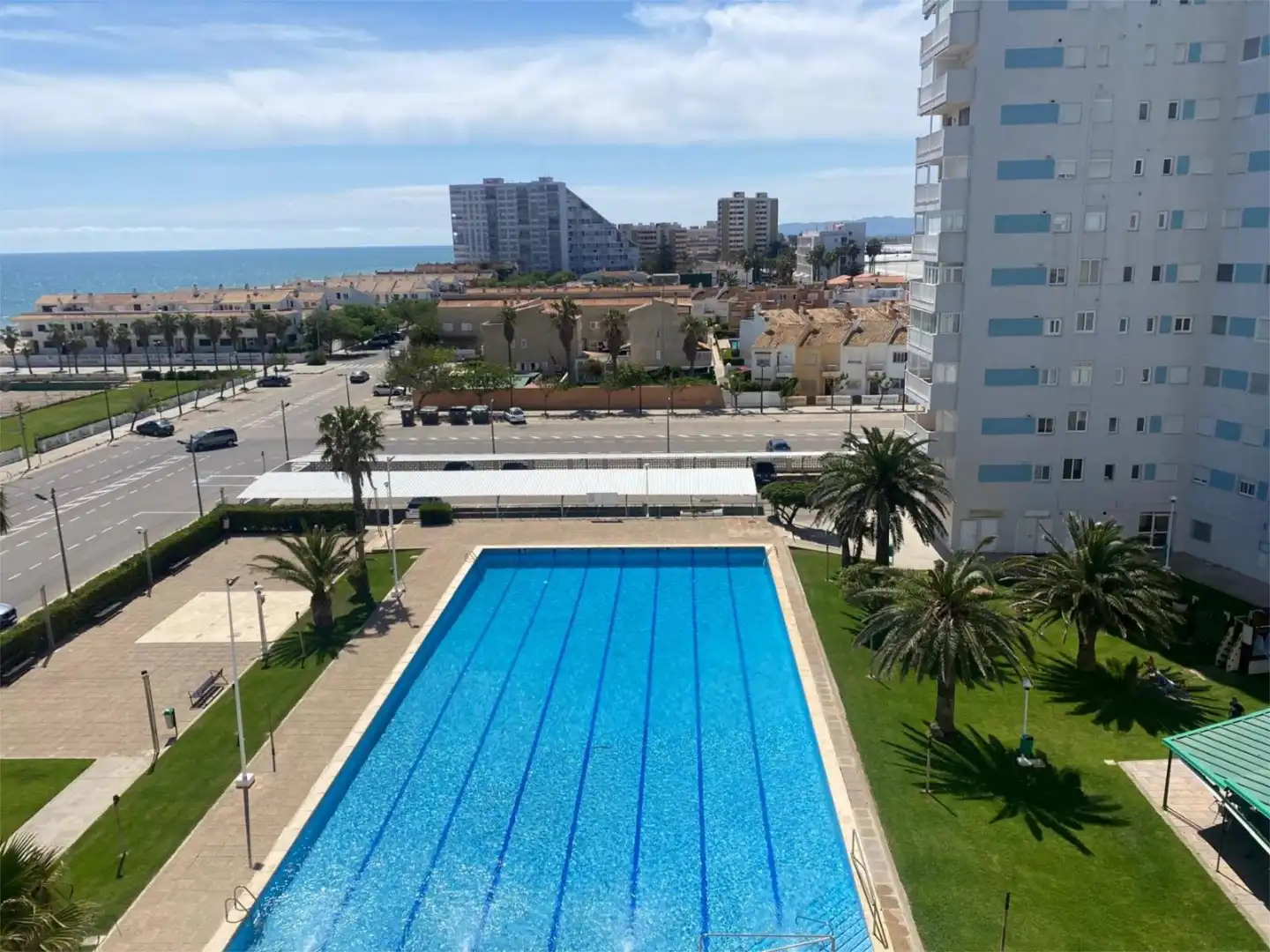 Wohnung zum Verkauf in Avinguda de Les Gavines, 191, El Perellonet Schwimmbecken von Wohnung zum Verkauf in Valencia Capital mit Schwimmbad und Balkon