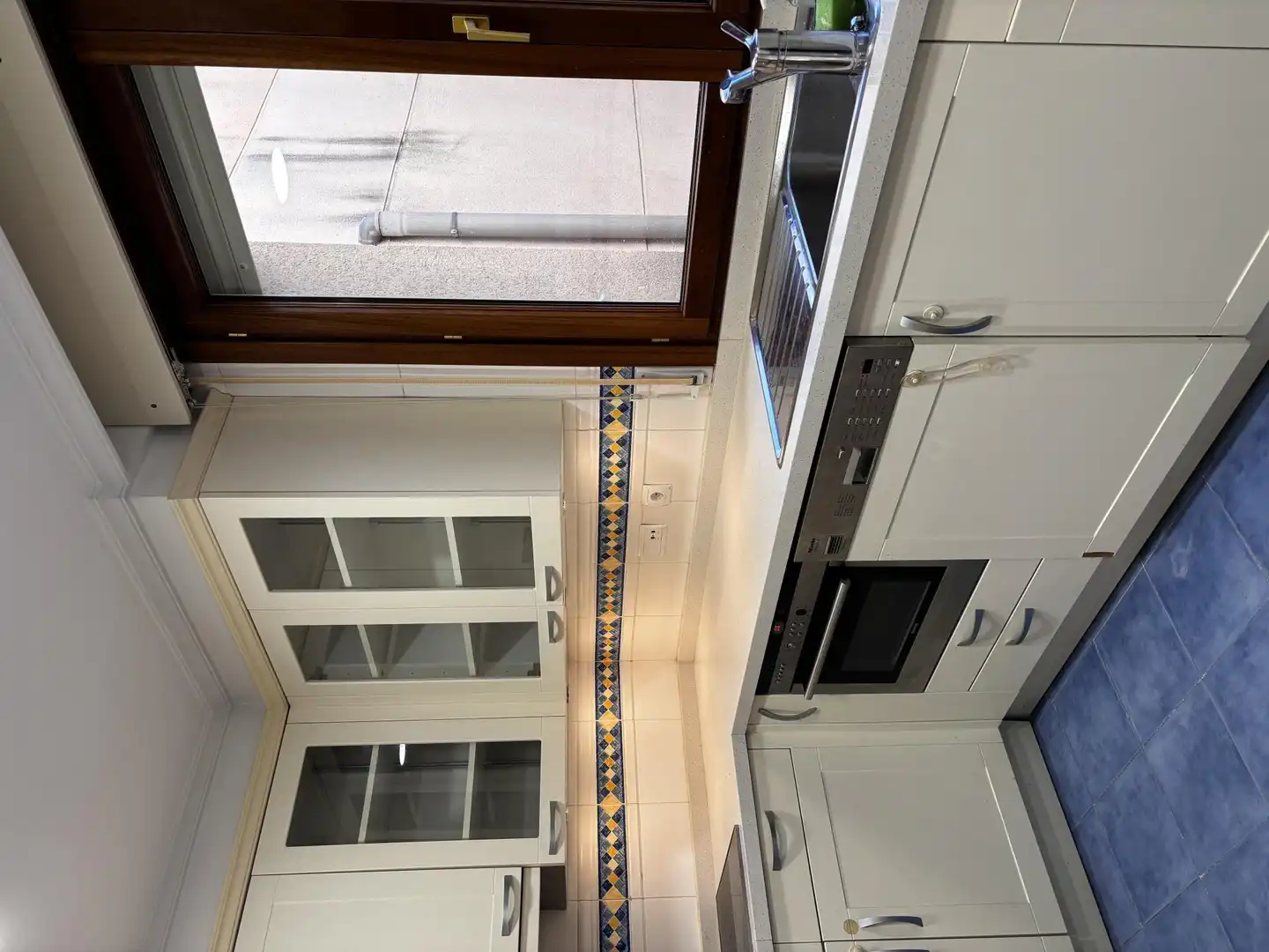 Flat for rent in Calle María de Molina, 11, Campo Grande Kitchen of Flat for rent in Valladolid Capital with Terrace
