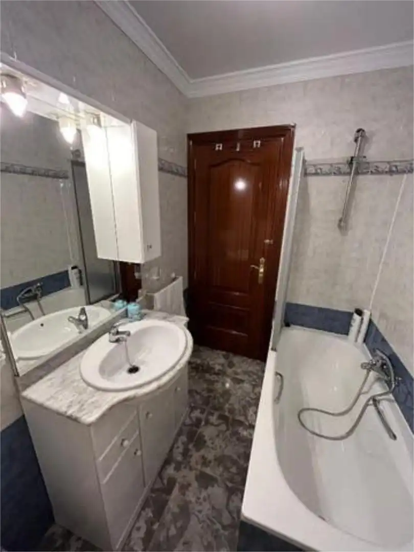 Bathroom of Houses for rent in Villanueva del Trabuco  with Heating, Storage room and Furnished