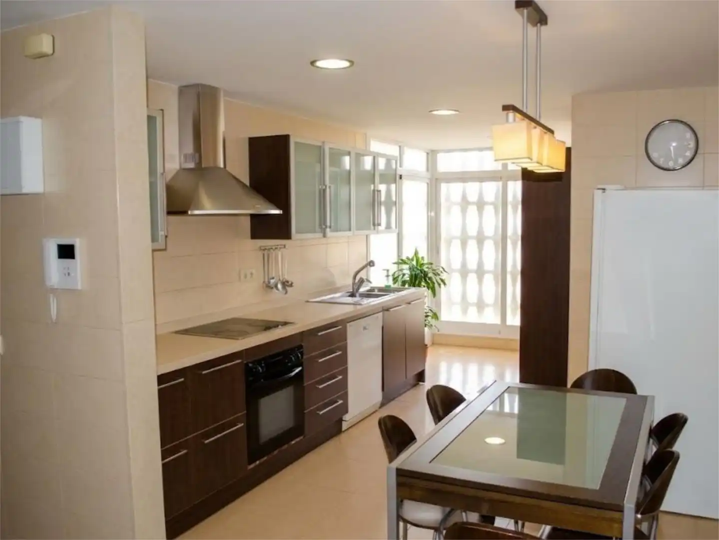 Flat for sale in Calle Antonio Trueba, El Palo Kitchen of Flat for sale in Málaga with Terrace, Storage room and Swimming Pool