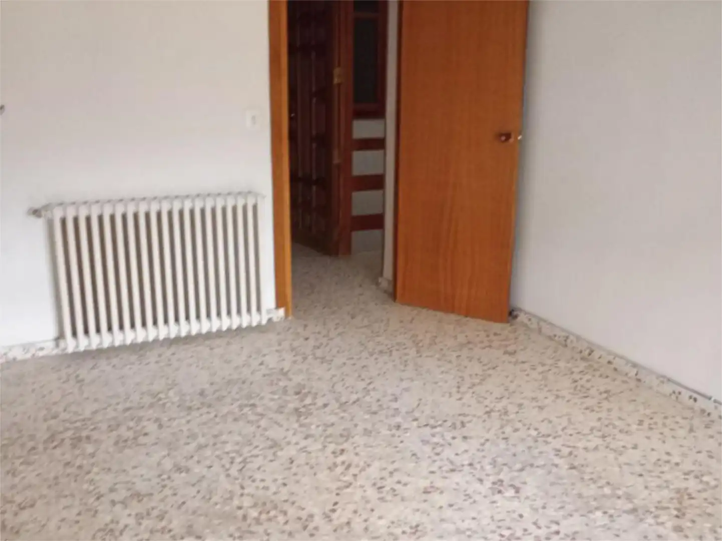 Casa adosada en venda en Villanueva del Arzobispo amb Calefacció i Balcó
