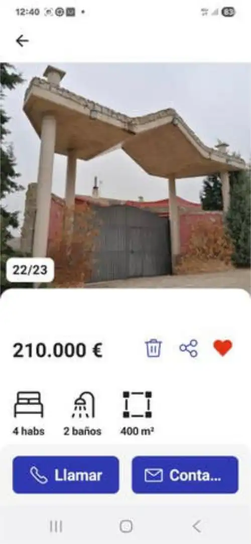 Casa adosada en venta en Alhambra Vista exterior de Casa adosada en venta en Alhambra con Jardín privado, Terraza y Piscina