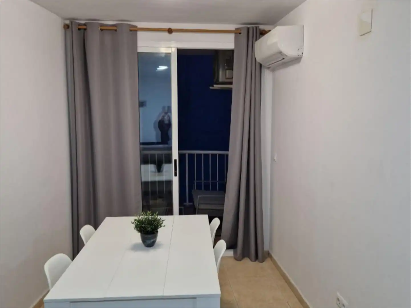Pis de lloguer a Carrer Sant Martí de Porres, 29, Benipeixcar - El Raval