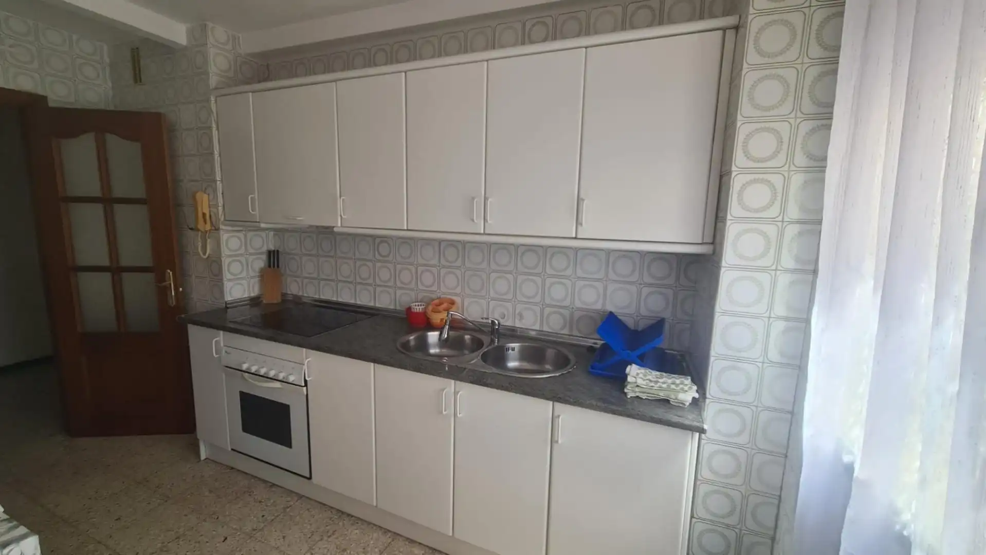 Flat for rent in Calle General Manuel Saavedra Palmeiro, 7, Santa Marina Kitchen of Flat for rent in Badajoz with Heating, Terrace and Furnished