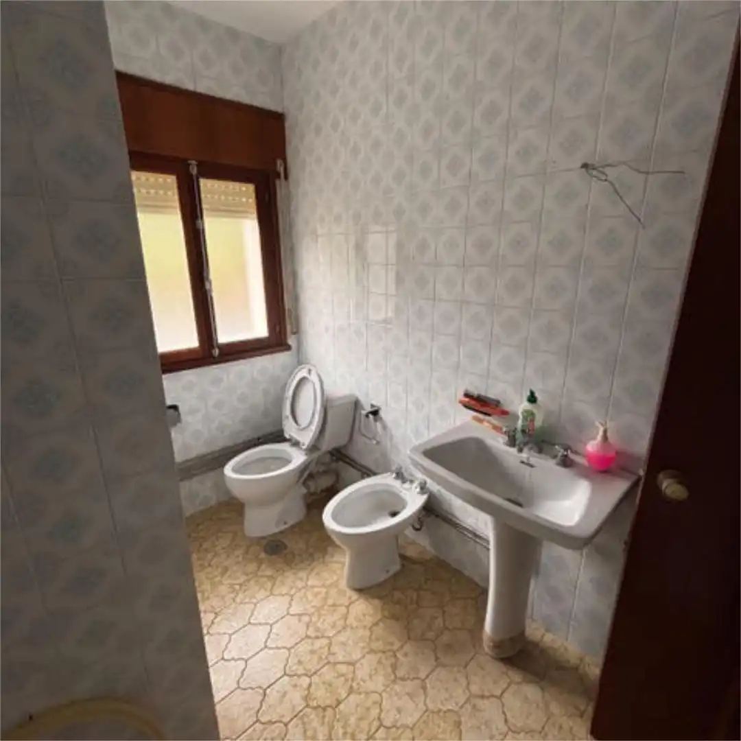 Bathroom of Flat for sale in Burela  with Terrace and Storage room