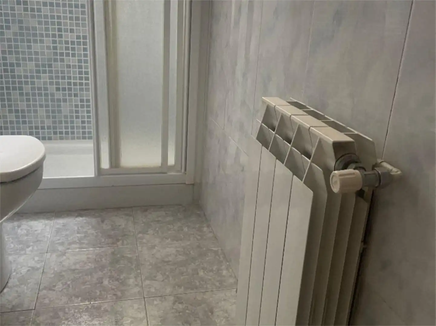 Baño de Piso en venta en Zaragoza con Aire acondicionado y Calefacción