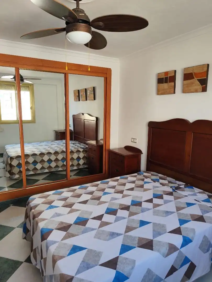 Pis en venda a Carretera de Níjar, 293, Los Molinos - Villa Blanca Dormitori de Pis en venda en Almería Capital