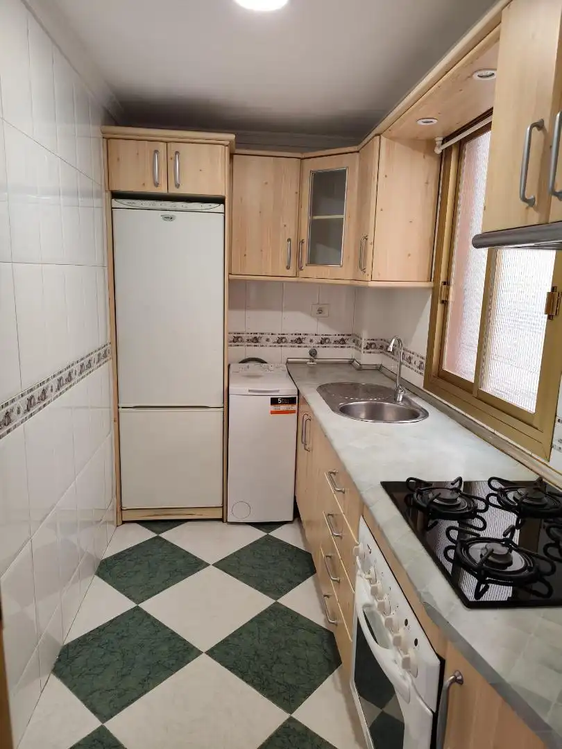 Pis en venda a Carretera de Níjar, 293, Los Molinos - Villa Blanca Cuina de Pis en venda en Almería Capital