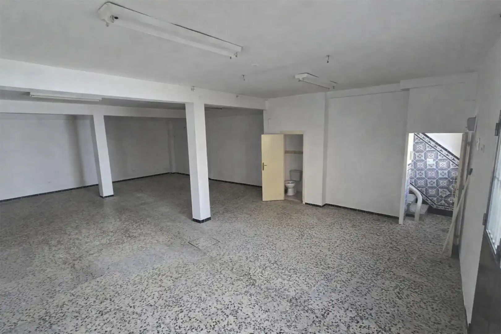 Casa adosada en venta en Calle Alcuceros, 72, Bellavista Casa adosada en venta en Sevilla Capital con Aire acondicionado, Terraza y Balcón