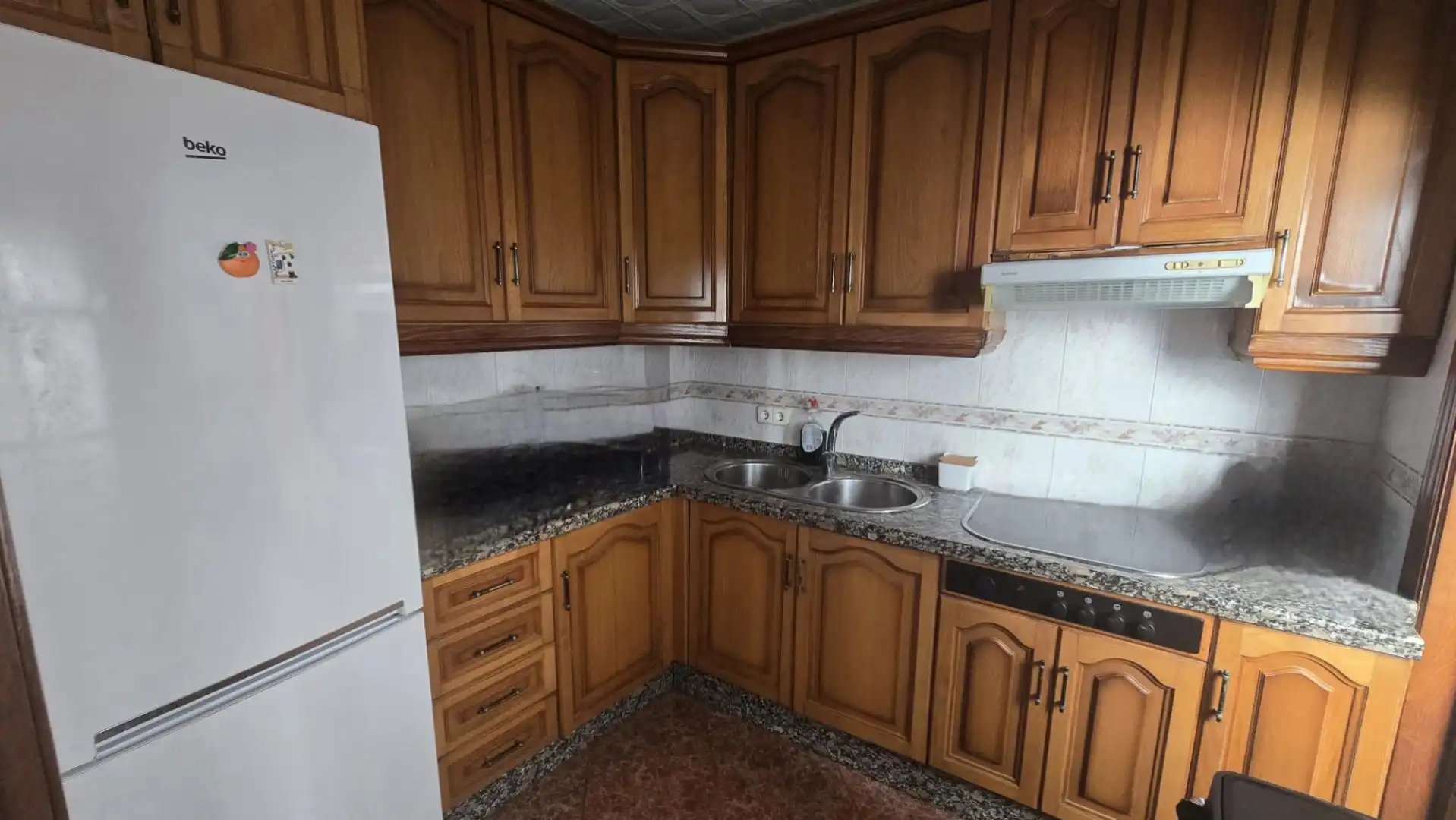 Casa adosada en venta en Calle Alcuceros, 72, Bellavista Cocina de Casa adosada en venta en Sevilla Capital con Aire acondicionado, Terraza y Balcón