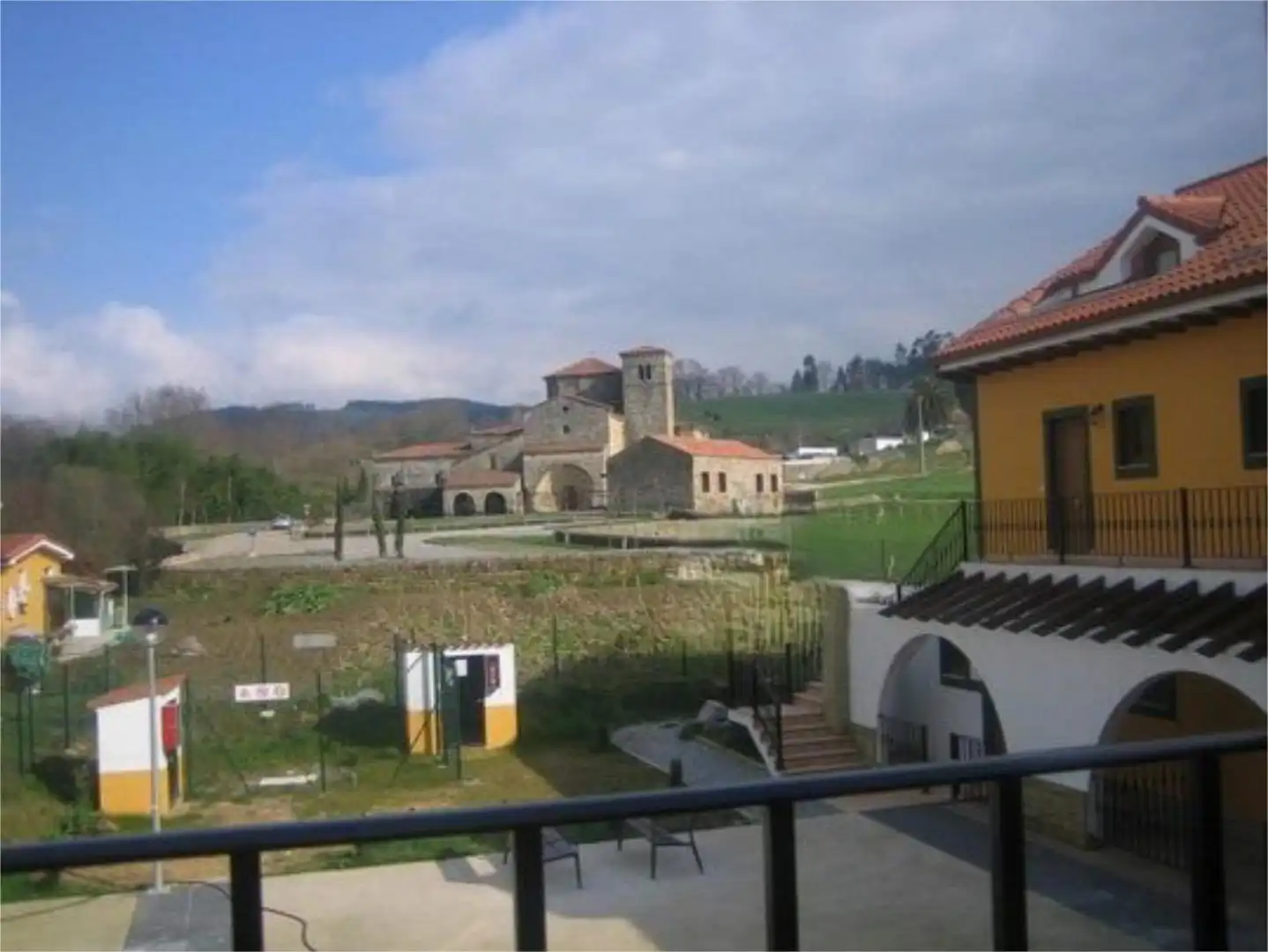 Piso en venta en Calle Socobio, 20, Castañeda Piso en venta en Castañeda con Calefacción, Parquet y Terraza