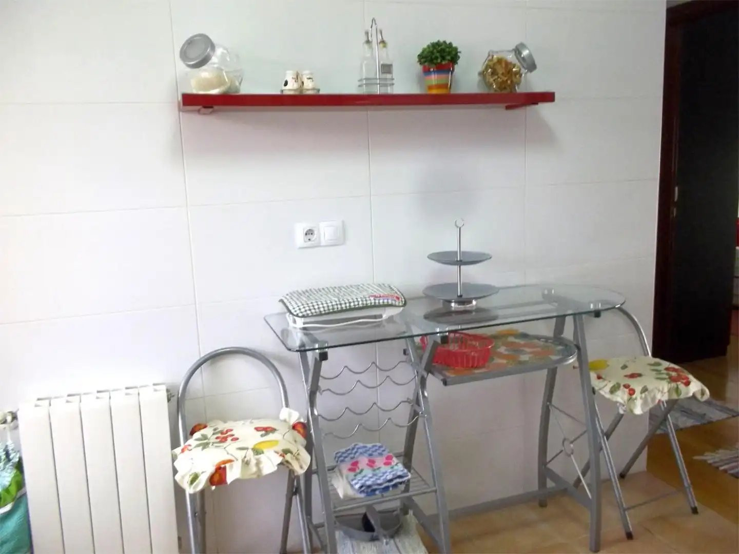Piso en venta en Calle Socobio, 20, Castañeda Cocina de Piso en venta en Castañeda con Calefacción, Parquet y Terraza