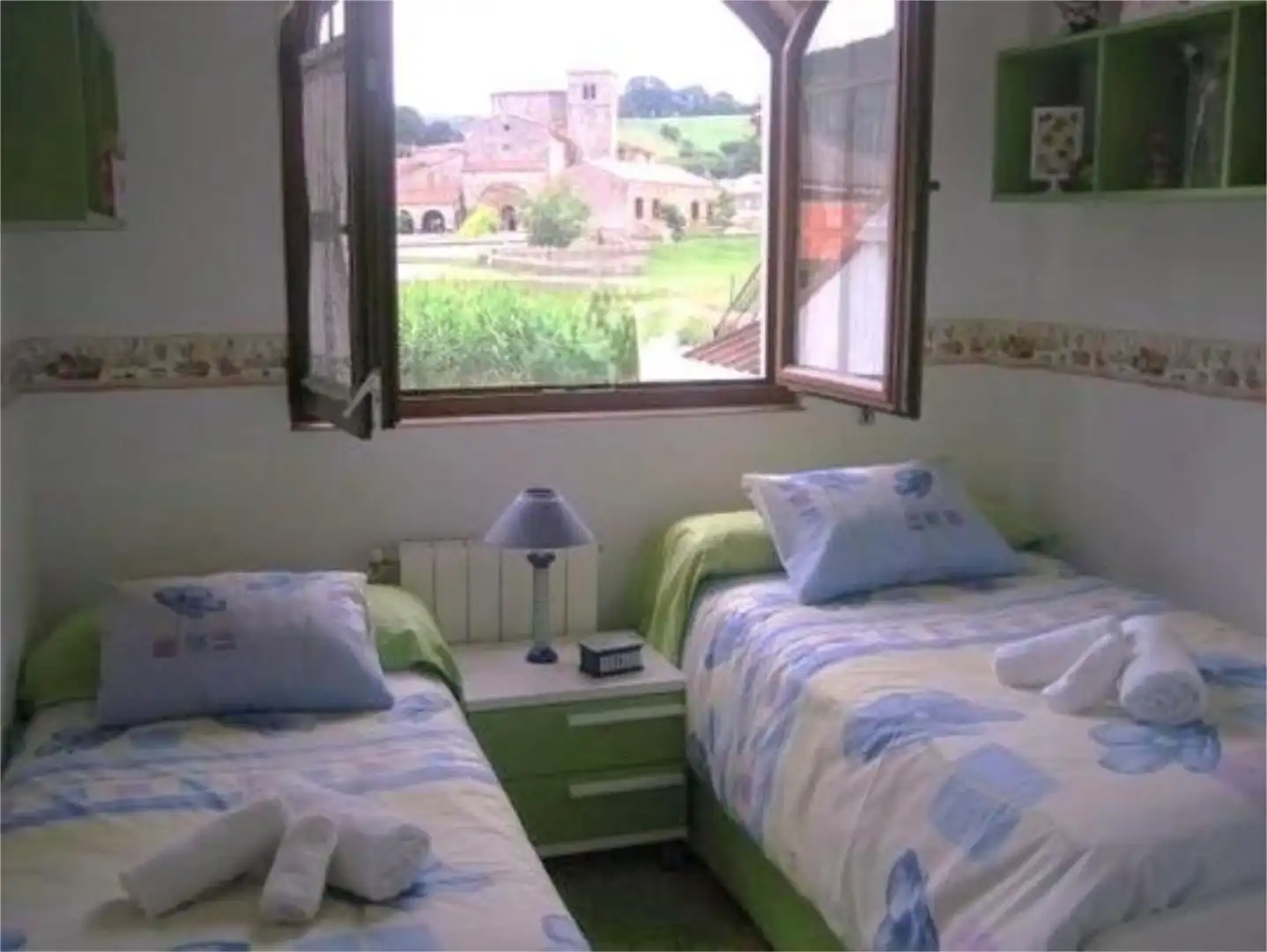 Piso en venta en Calle Socobio, 20, Castañeda Habitación de Piso en venta en Castañeda con Calefacción, Parquet y Terraza