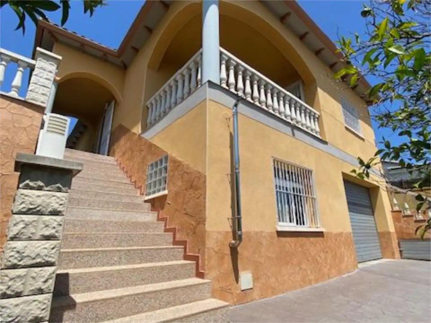 Casa o chalet en venta en Avinguda Stanta Maria de Montserrat, 24, Segur de Calafell Vista exterior de Casa o chalet en venta en Calafell con Balcón