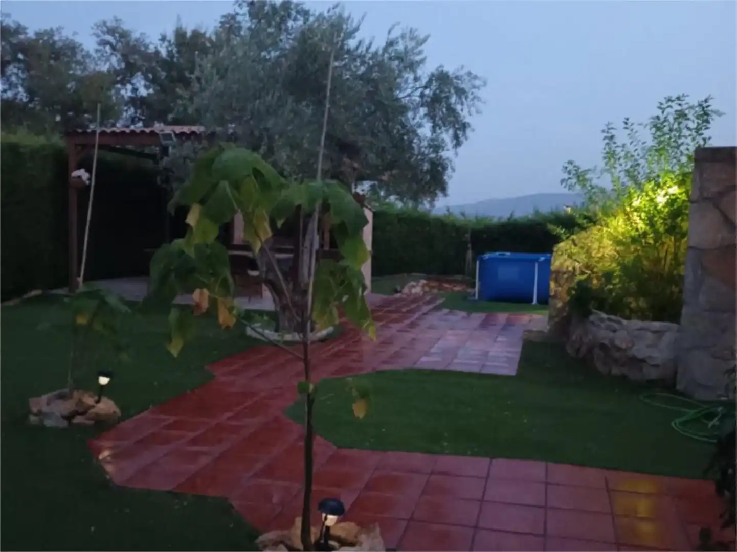 Jardí de Casa o xalet en venda en Casavieja amb Calefacció, Jardí privat i Terrassa