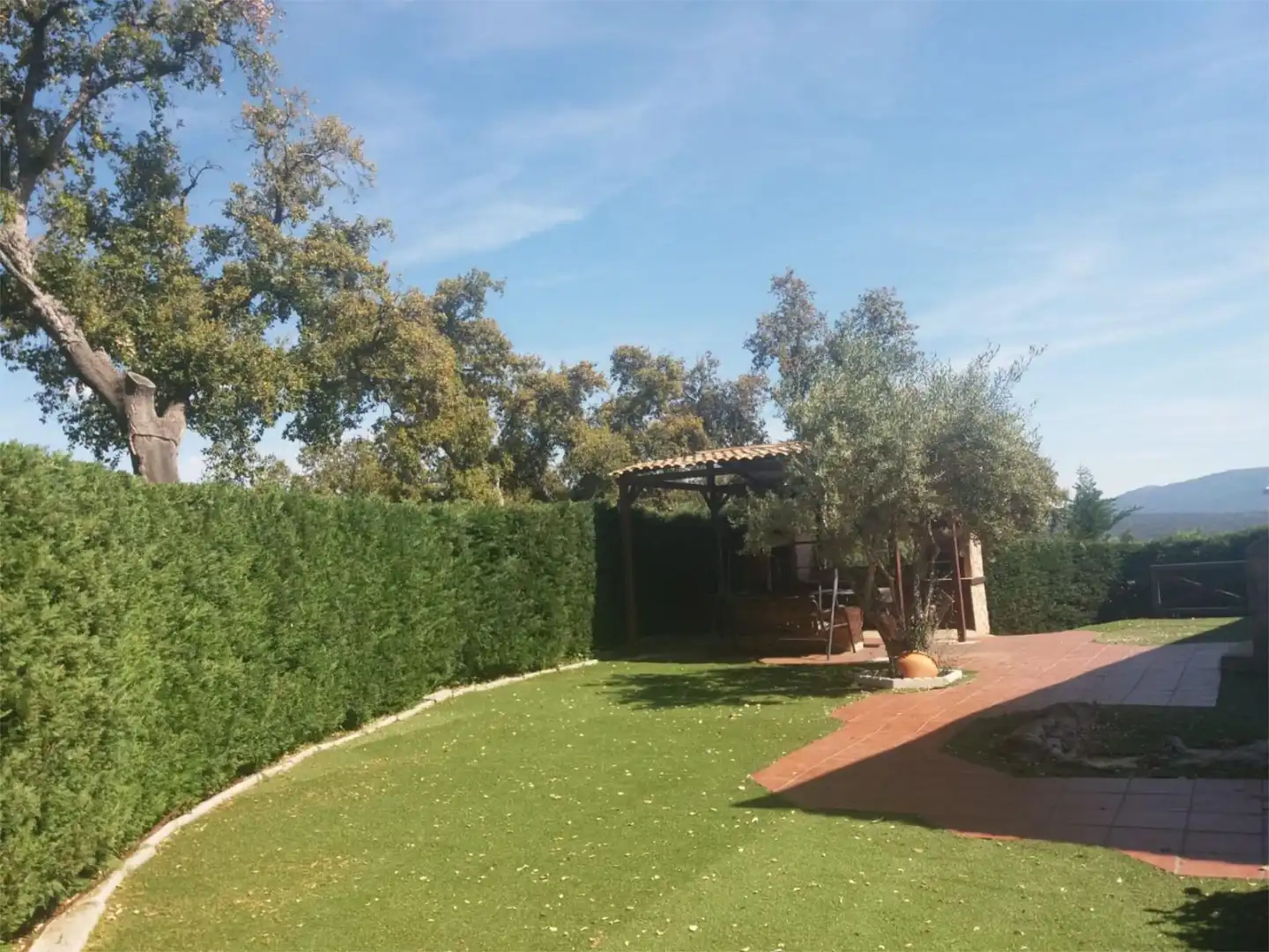 Jardí de Casa o xalet en venda en Casavieja amb Calefacció, Jardí privat i Terrassa