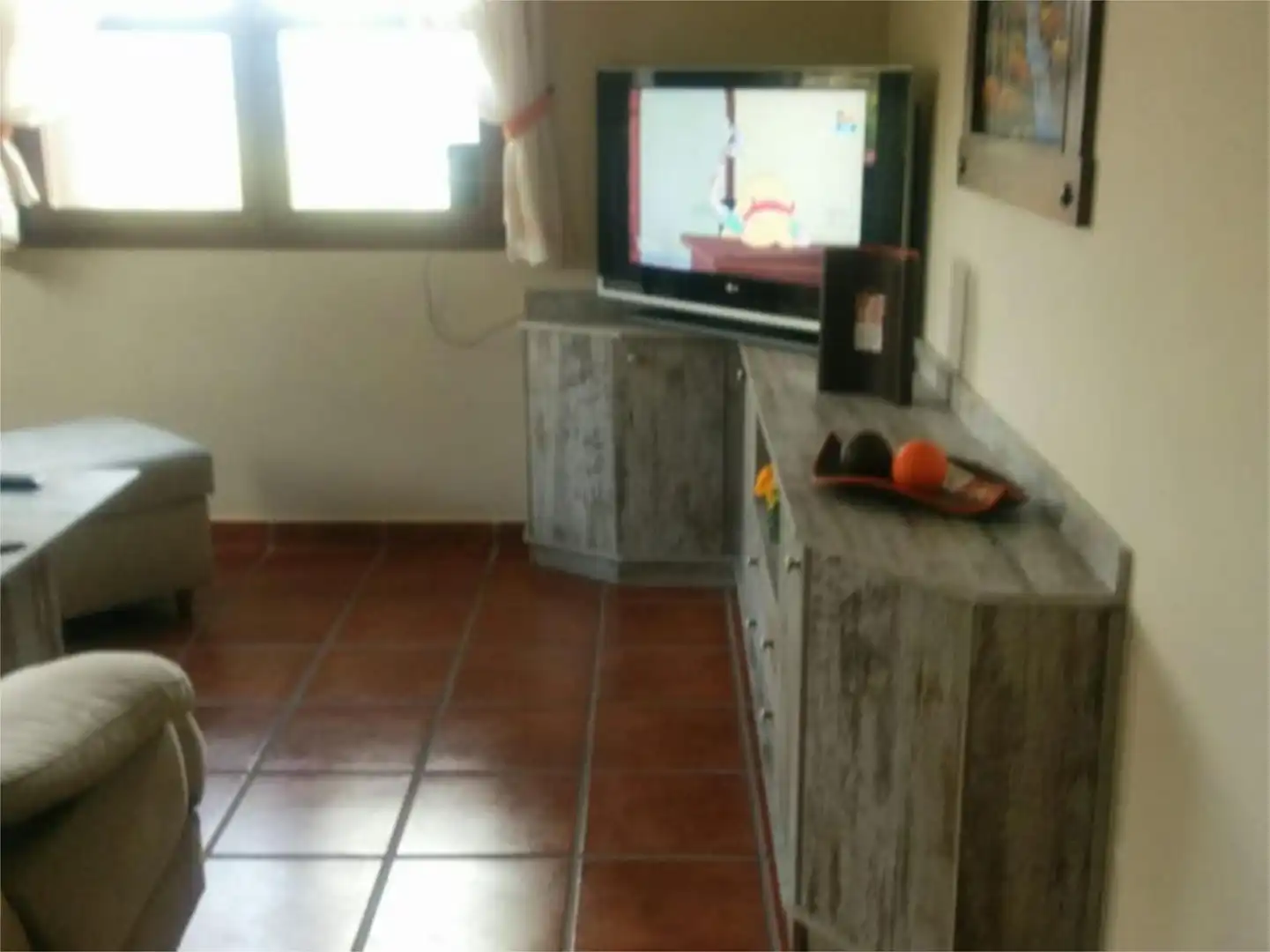 Sala d'estar de Casa o xalet en venda en Casavieja amb Calefacció, Jardí privat i Terrassa