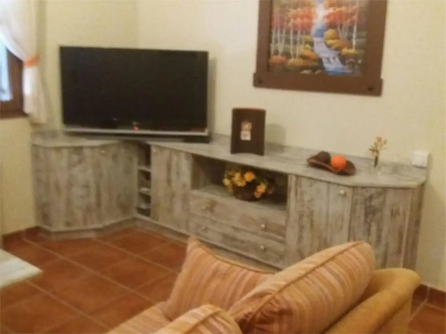 Sala d'estar de Casa o xalet en venda en Casavieja amb Calefacció, Jardí privat i Terrassa