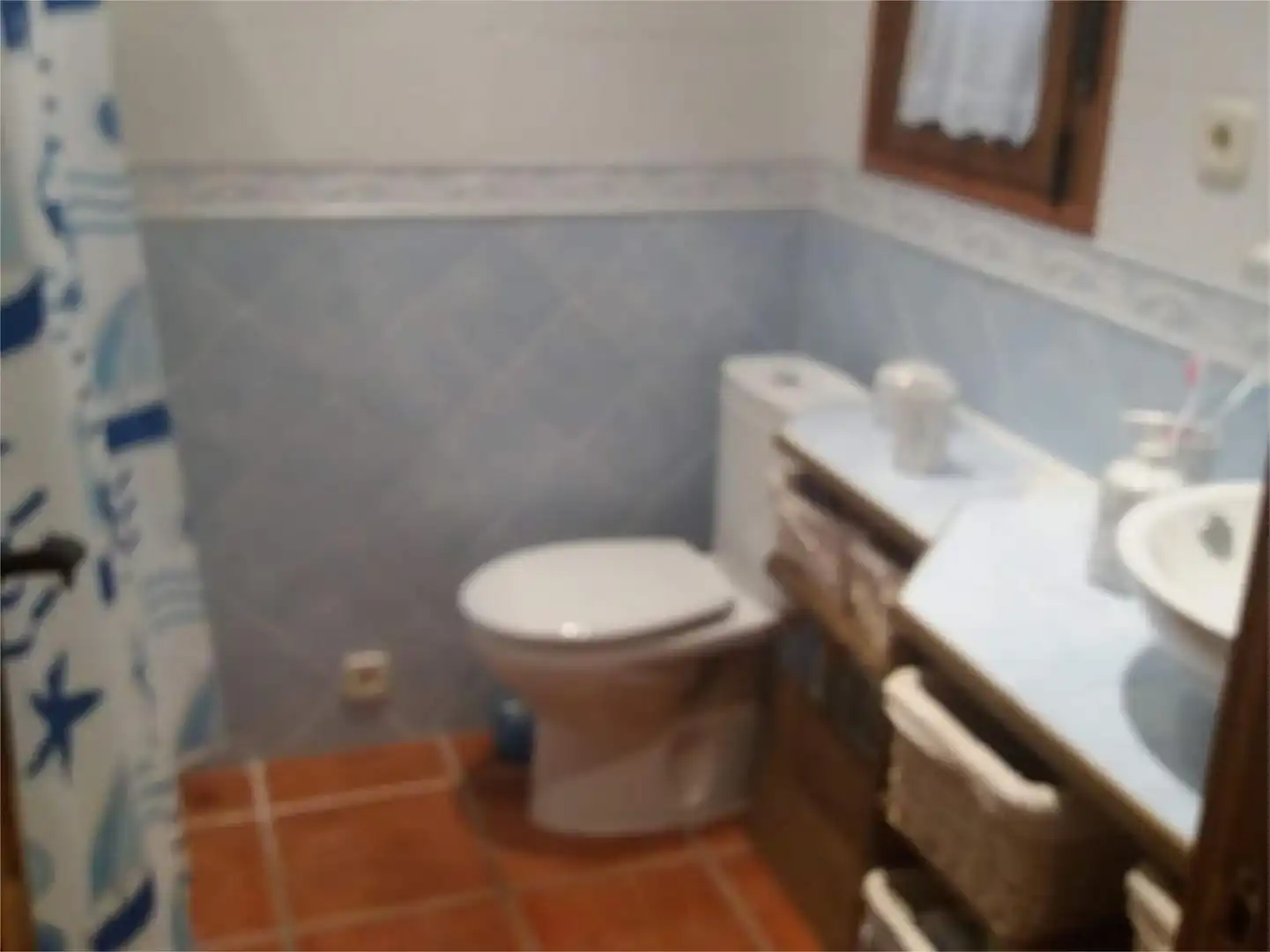 Bany de Casa o xalet en venda en Casavieja amb Calefacció, Jardí privat i Terrassa