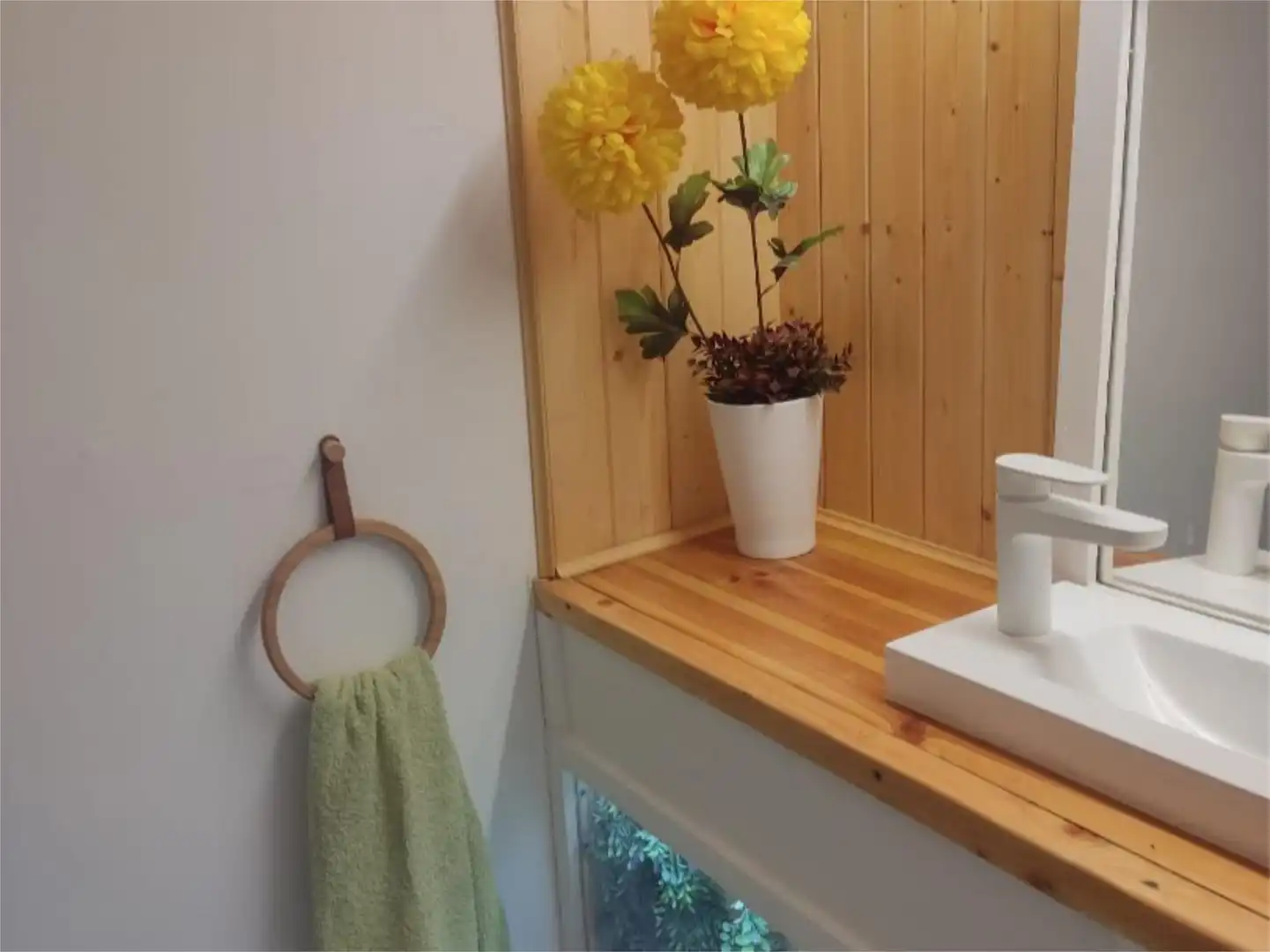 Bany de Casa o xalet en venda en Casavieja amb Calefacció, Jardí privat i Terrassa