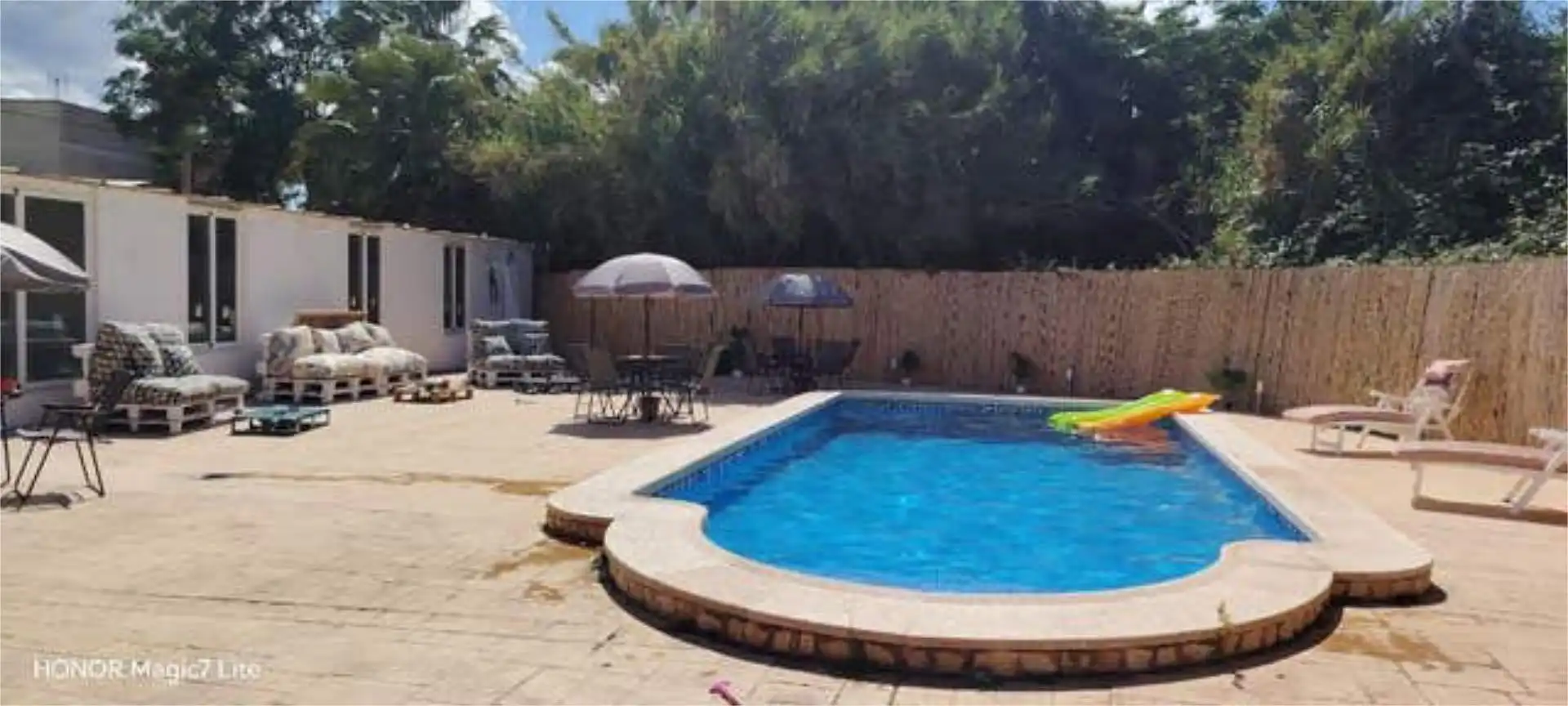 Piscina de Local de lloguer en Murcia