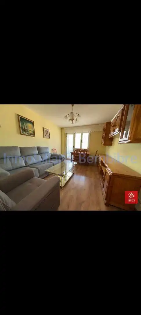 Flat for sale in Calle del Maestro José Alonso del Barrio, 18, Bembibre Living room of Flat for sale in Bembibre with Heating, Terrace and Storage room