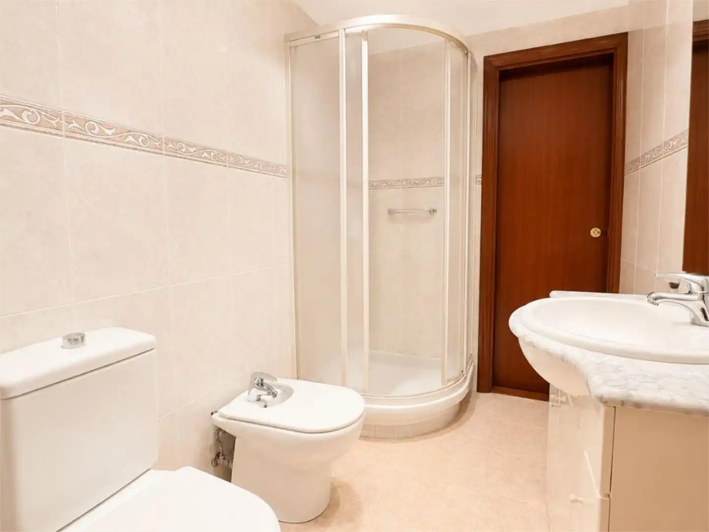 Baño de Piso en venta en Donostia - San Sebastián  con Balcón