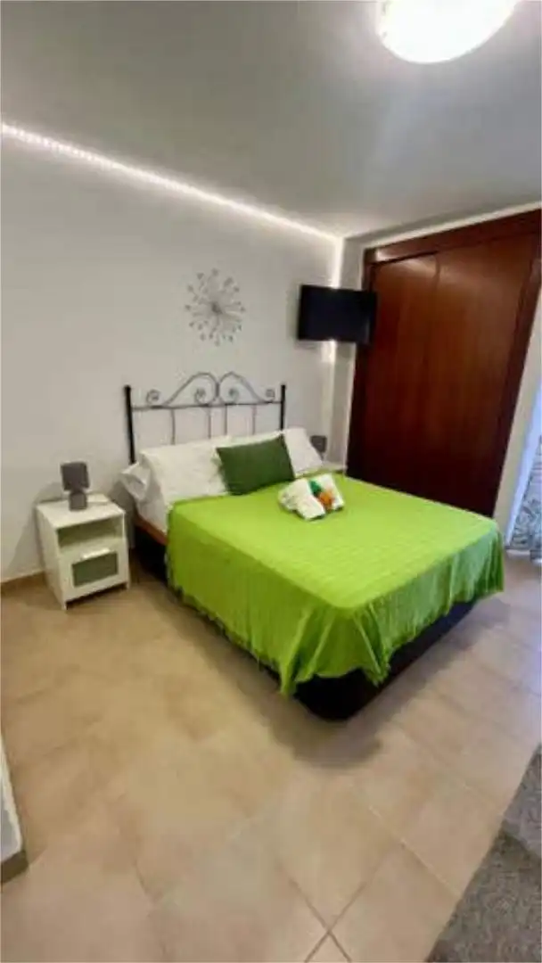 Estudio en venta en Parque de la Paloma Habitación de Estudio en venta en Benalmádena con Terraza y Piscina