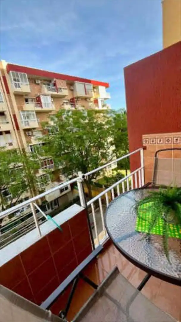 Estudio en venta en Parque de la Paloma Terraza de Estudio en venta en Benalmádena con Terraza y Piscina