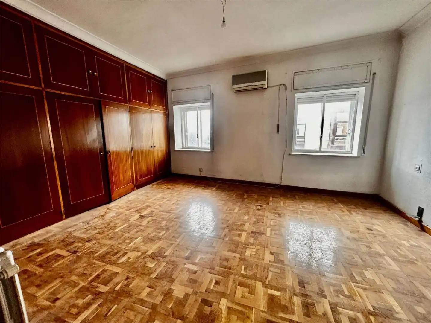 Piso en venta en Avenida del Ejército Español, 8, Hospital Habitación de Piso en venta en Jaén Capital con Terraza y Balcón