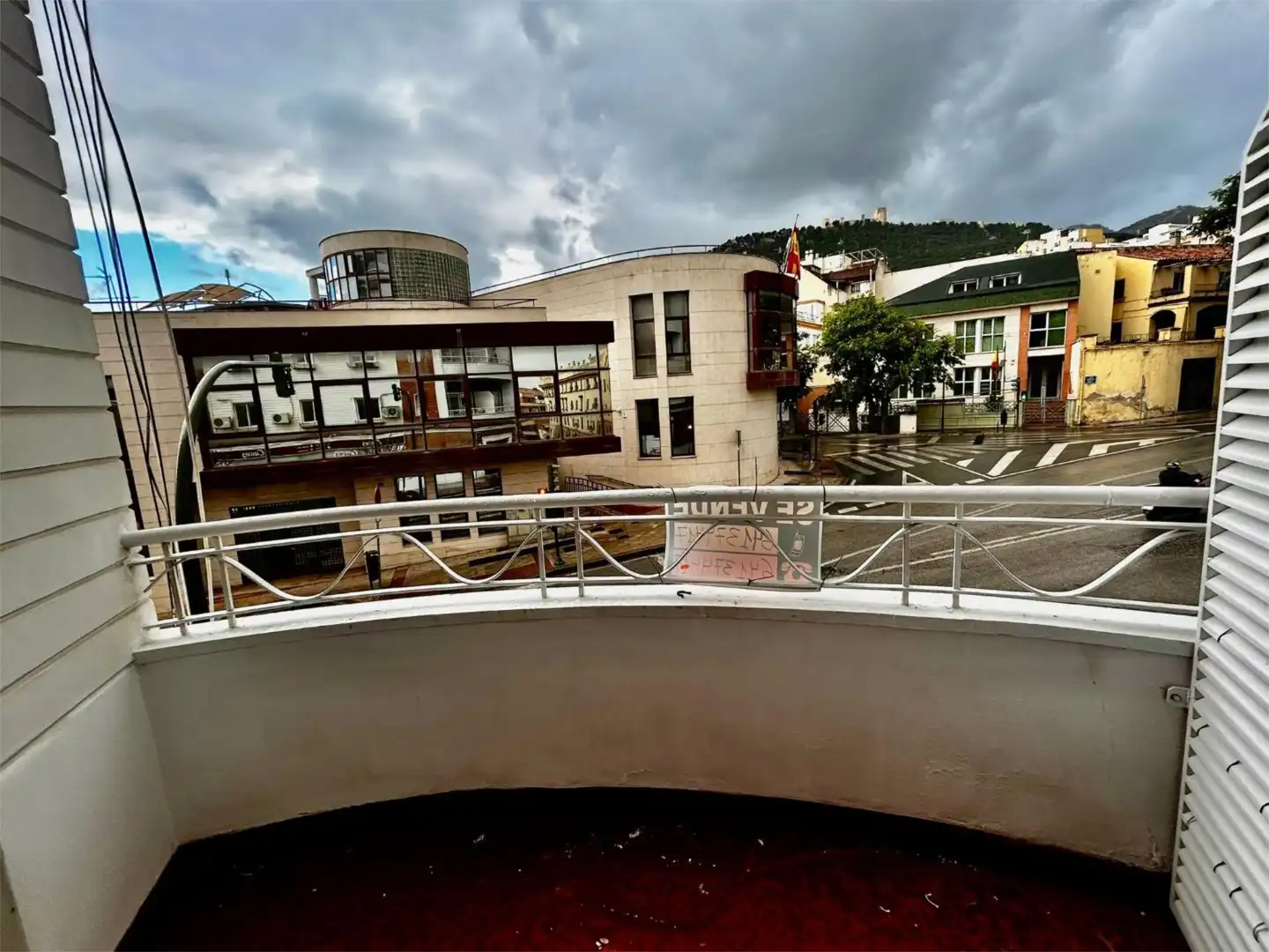 Piso en venta en Avenida del Ejército Español, 8, Hospital Vista exterior de Piso en venta en Jaén Capital con Terraza y Balcón