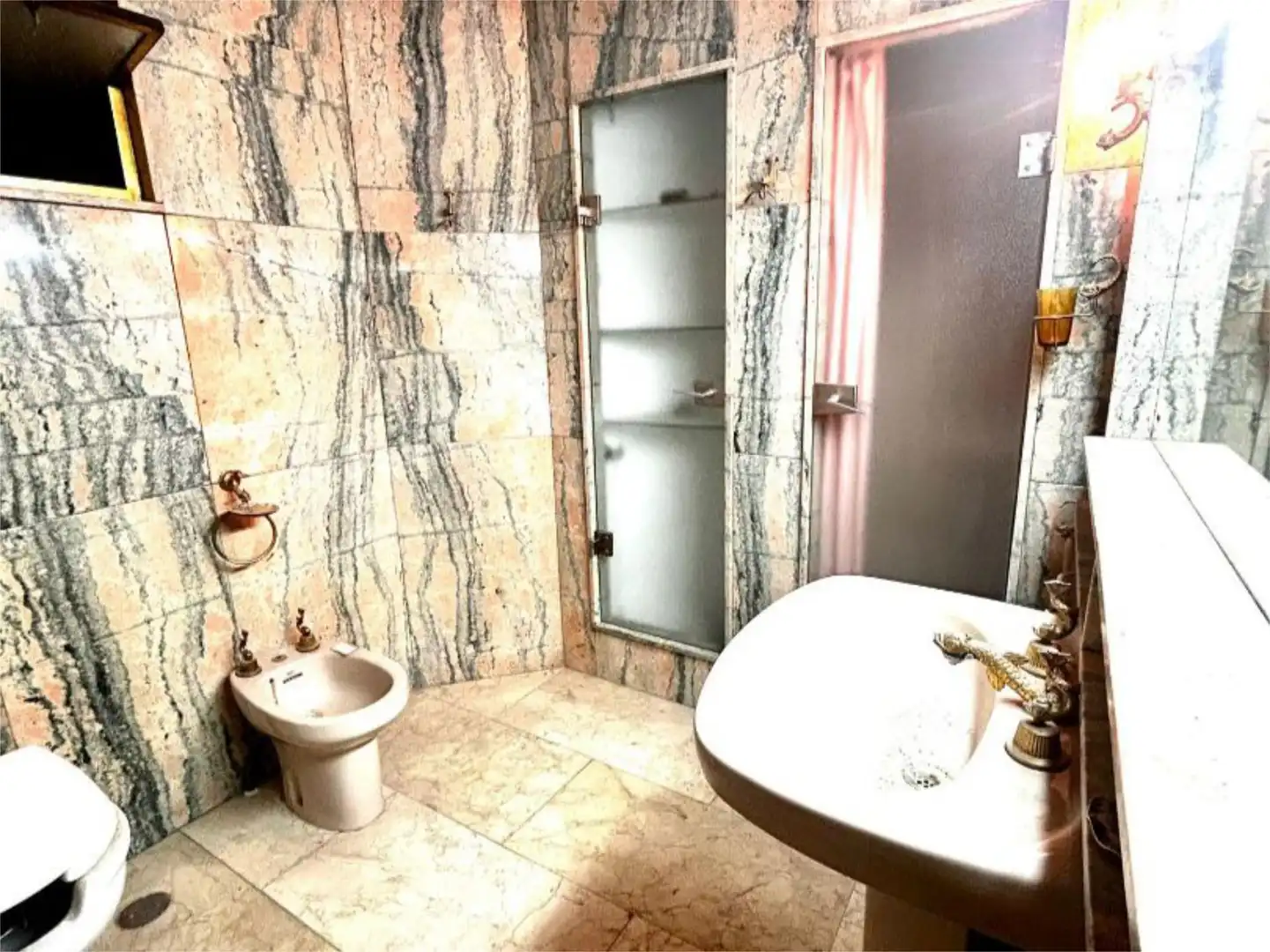 Piso en venta en Avenida del Ejército Español, 8, Hospital Baño de Piso en venta en Jaén Capital con Terraza y Balcón