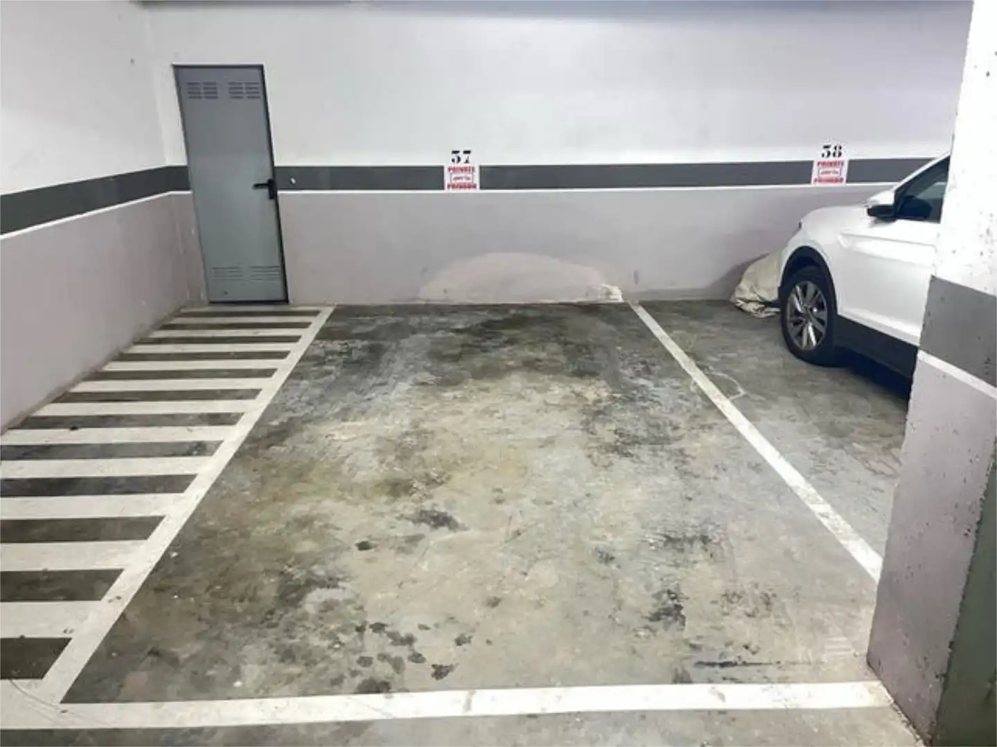 Garage zur Miete in Los Flamingos