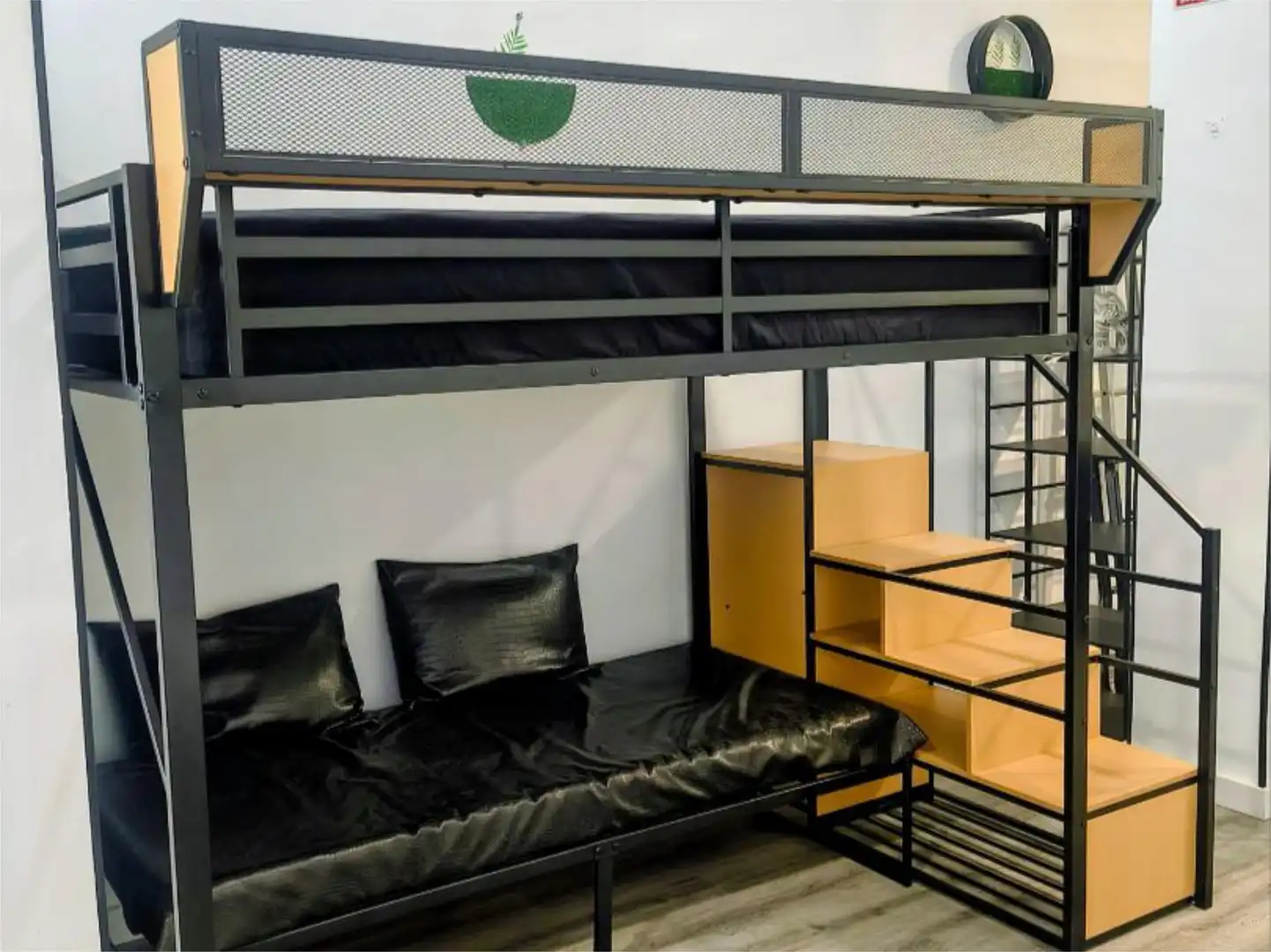 Bedroom of Study for rent in Granada