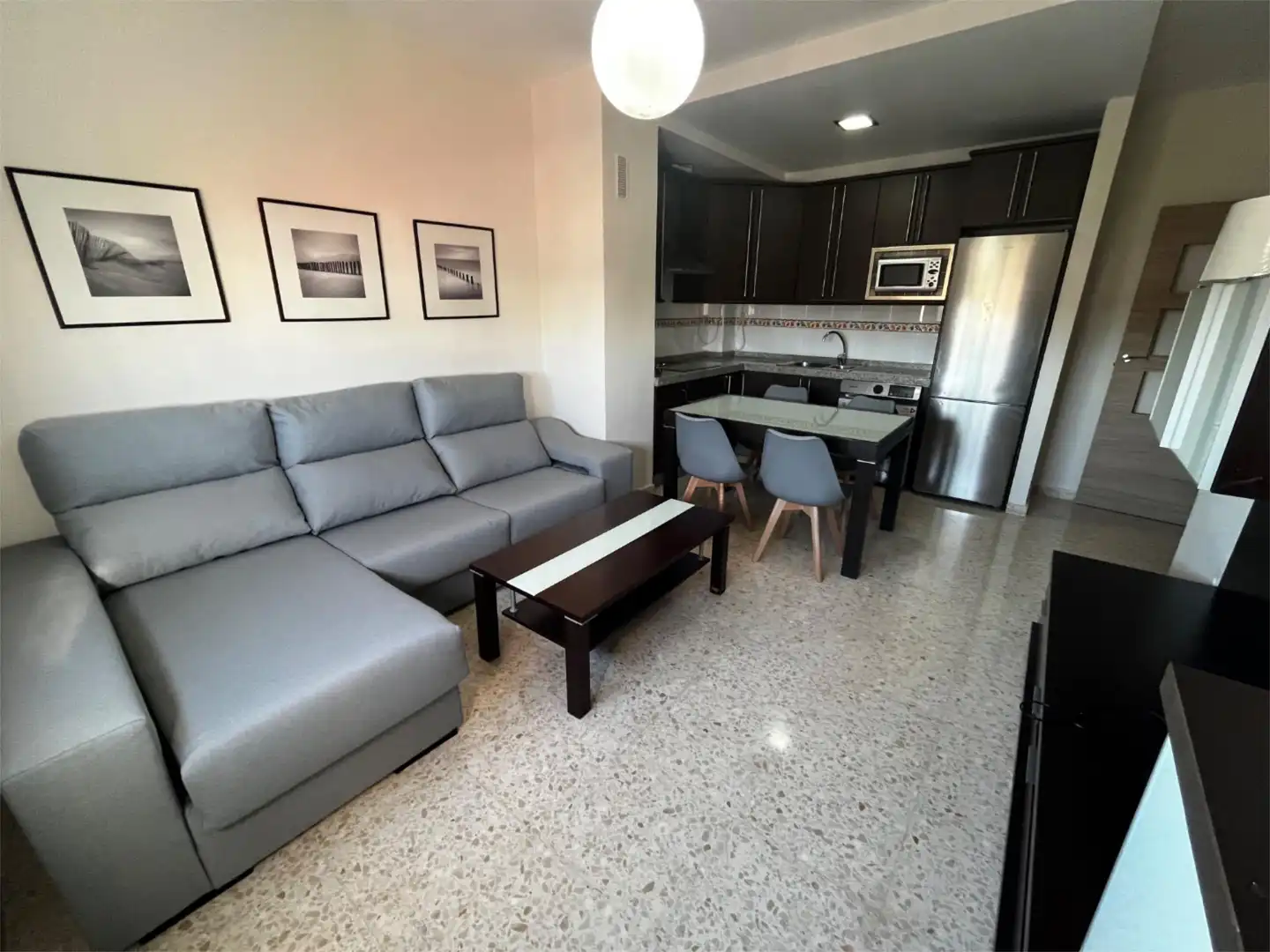 Piso de alquiler en Calle Doctor Fleming, 7, San Roque - Ronda Norte Sala de estar de Piso de alquiler en Badajoz con Aire acondicionado