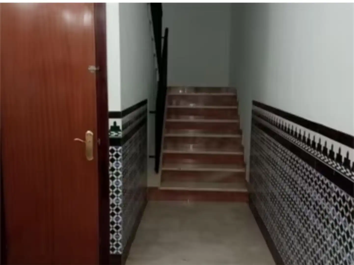 Flat for sale in Cuevas Bajas  with Air Conditioner, Furnished and Oven