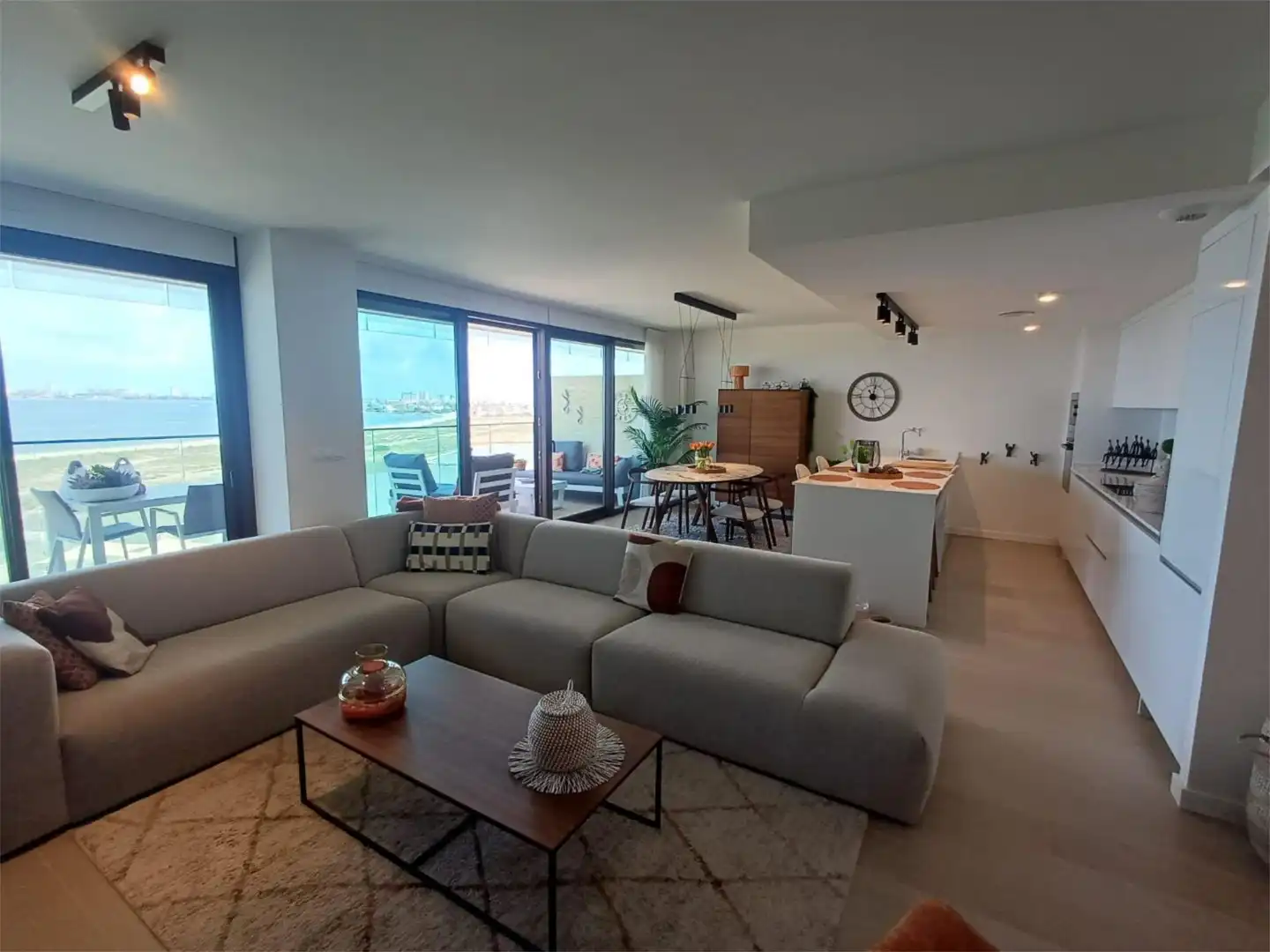 Piso en venta en Calle Bomilcar, 1, Playa Honda - Playa Paraíso Sala de estar de Piso en venta en Cartagena con Aire acondicionado, Calefacción y Terraza