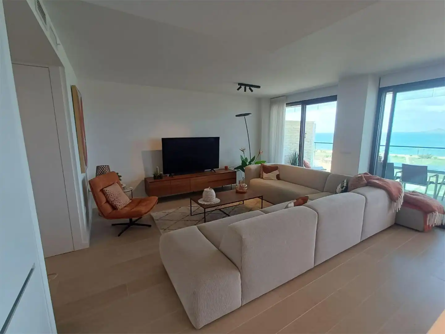 Piso en venta en Calle Bomilcar, 1, Playa Honda - Playa Paraíso Sala de estar de Piso en venta en Cartagena con Aire acondicionado, Calefacción y Terraza