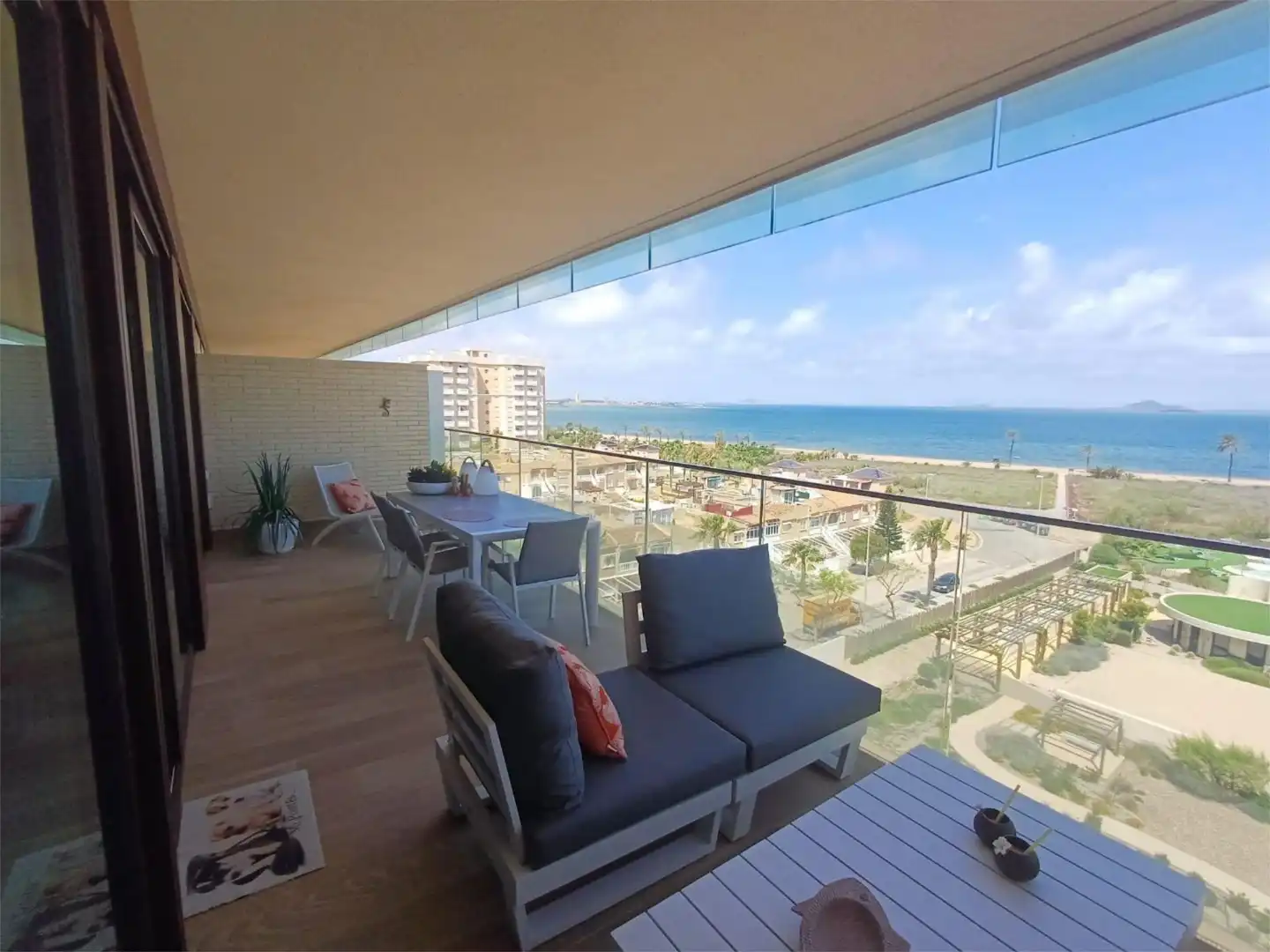 Piso en venta en Calle Bomilcar, 1, Playa Honda - Playa Paraíso Terraza de Piso en venta en Cartagena con Aire acondicionado, Calefacción y Terraza