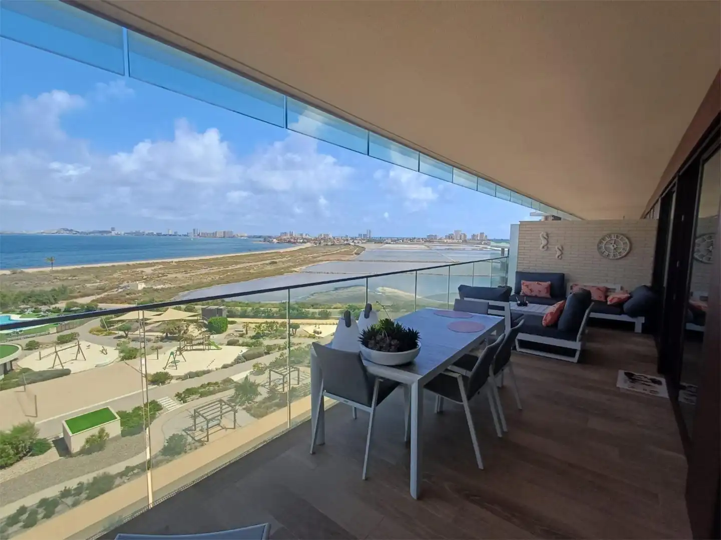 Piso en venta en Calle Bomilcar, 1, Playa Honda - Playa Paraíso Terraza de Piso en venta en Cartagena con Aire acondicionado, Calefacción y Terraza