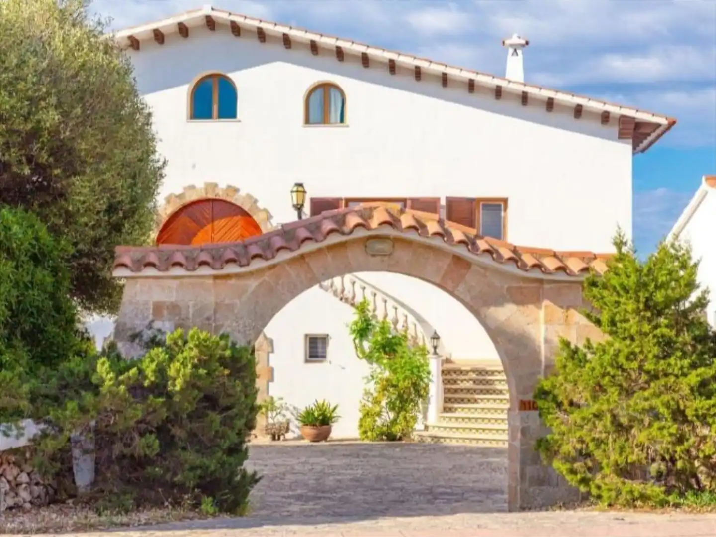 Exterior view of Detached homes for sale in Ciutadella de Menorca  with Air Conditioner and Terrace