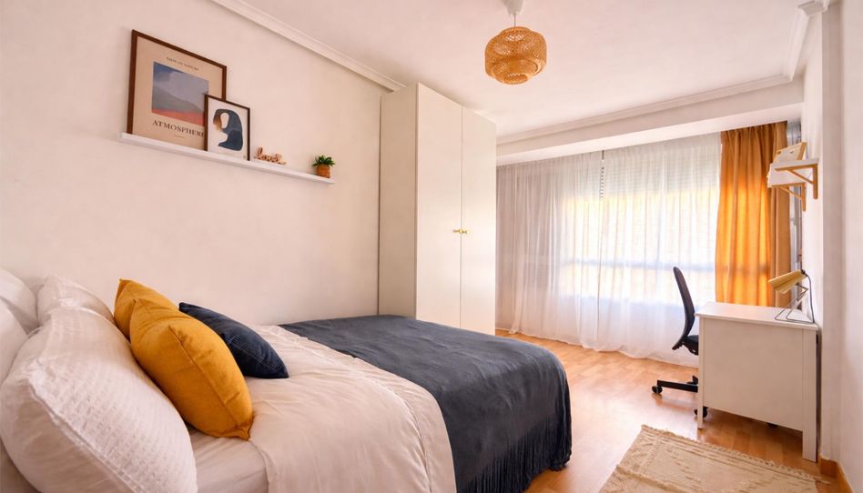 Piso en venta en Calle del Maestro Alonso, 56, Carolinas Altas, Alicante / Alacant - imagen 1 Foto 1 de Piso en venta en Calle del Maestro Alonso, 56, Carolinas Altas, Alicante / Alacant