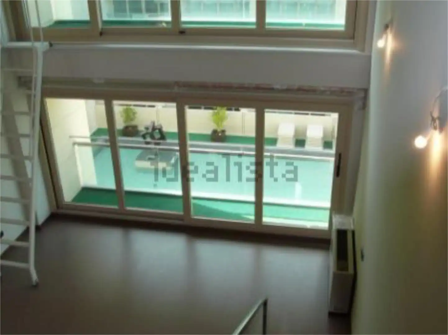 Loft zum Verkauf in Calle de Cronos, 24, Simancas Schwimmbecken von Loft zum Verkauf in Madrid Capital mit Klimaanlage, Terrasse und Balkon