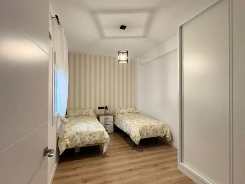 Apartamento de alquiler en Calle Legión X, 38, Centro Habitación de Apartamento de alquiler en Mérida con Aire acondicionado y Balcón