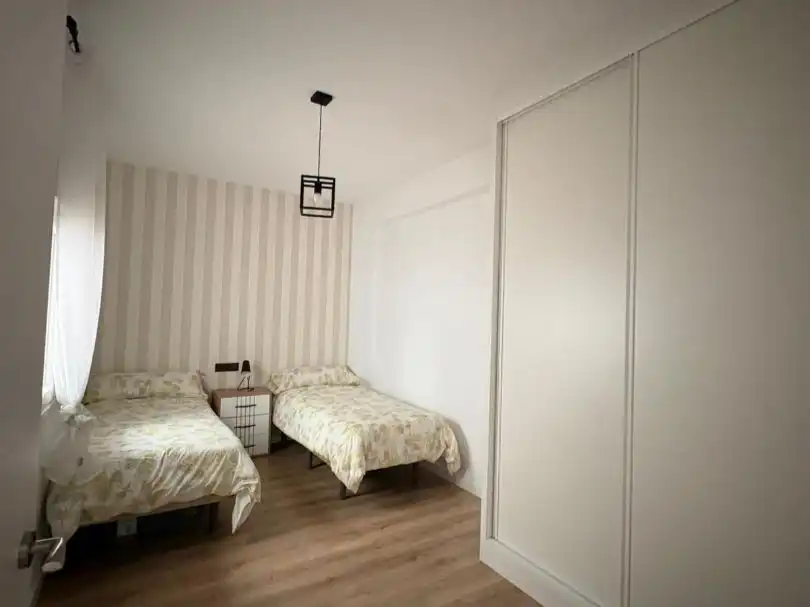 Apartamento de alquiler en Calle Legión X, 38, Centro Habitación de Apartamento de alquiler en Mérida con Aire acondicionado y Balcón