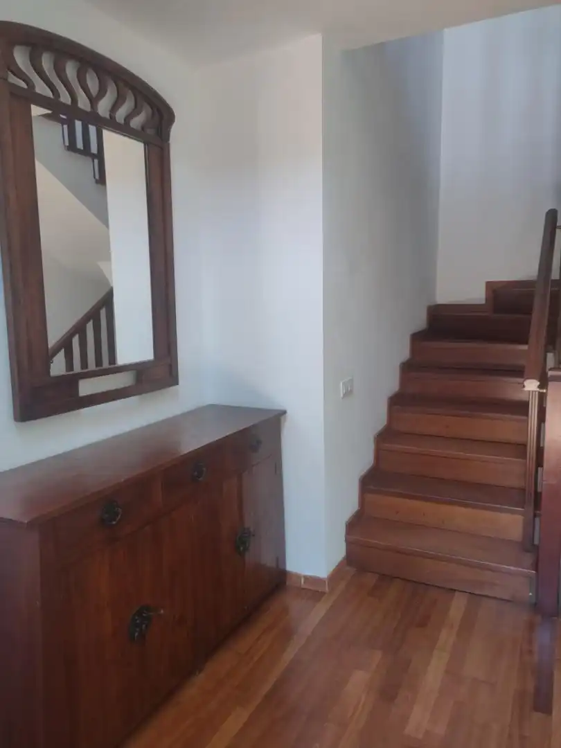 Einfamilien-Reihenhaus zur Miete in Calle Bicacarera, 25, Santa Úrsula Einfamilien-Reihenhaus zur Miete in Santa Úrsula mit Terrasse und Balkon