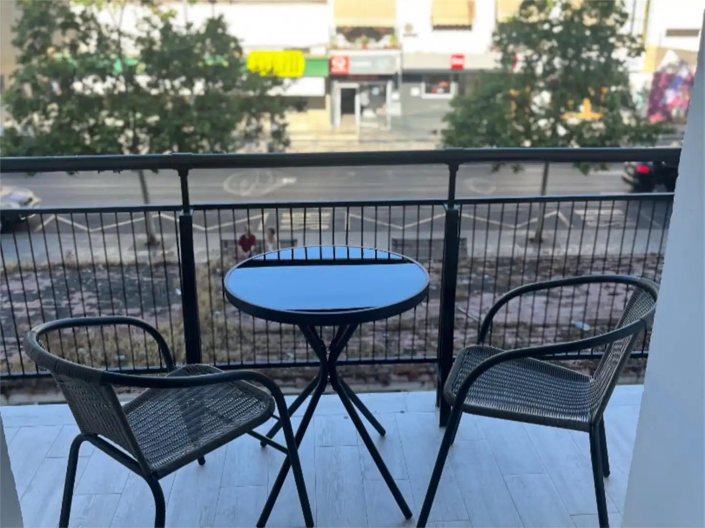 Pis de lloguer a Avenida de Dílar, 86, Barrio de Zaidín Terrassa de Pis de lloguer en Granada amb Calefacció, Terrassa i Moblat